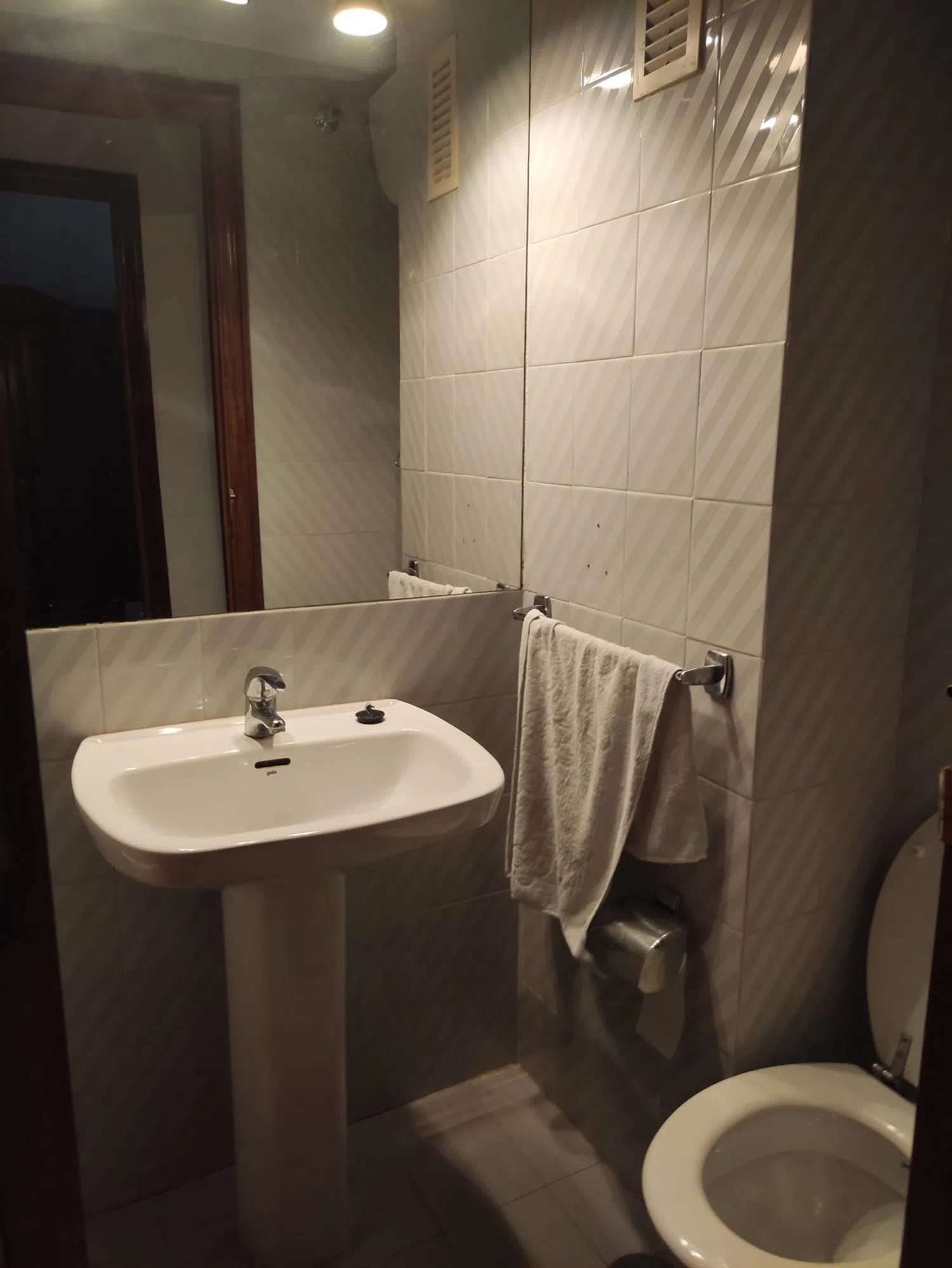 Piso en calle Castillo de Alcala de Guadaira, 33 - Foto 5