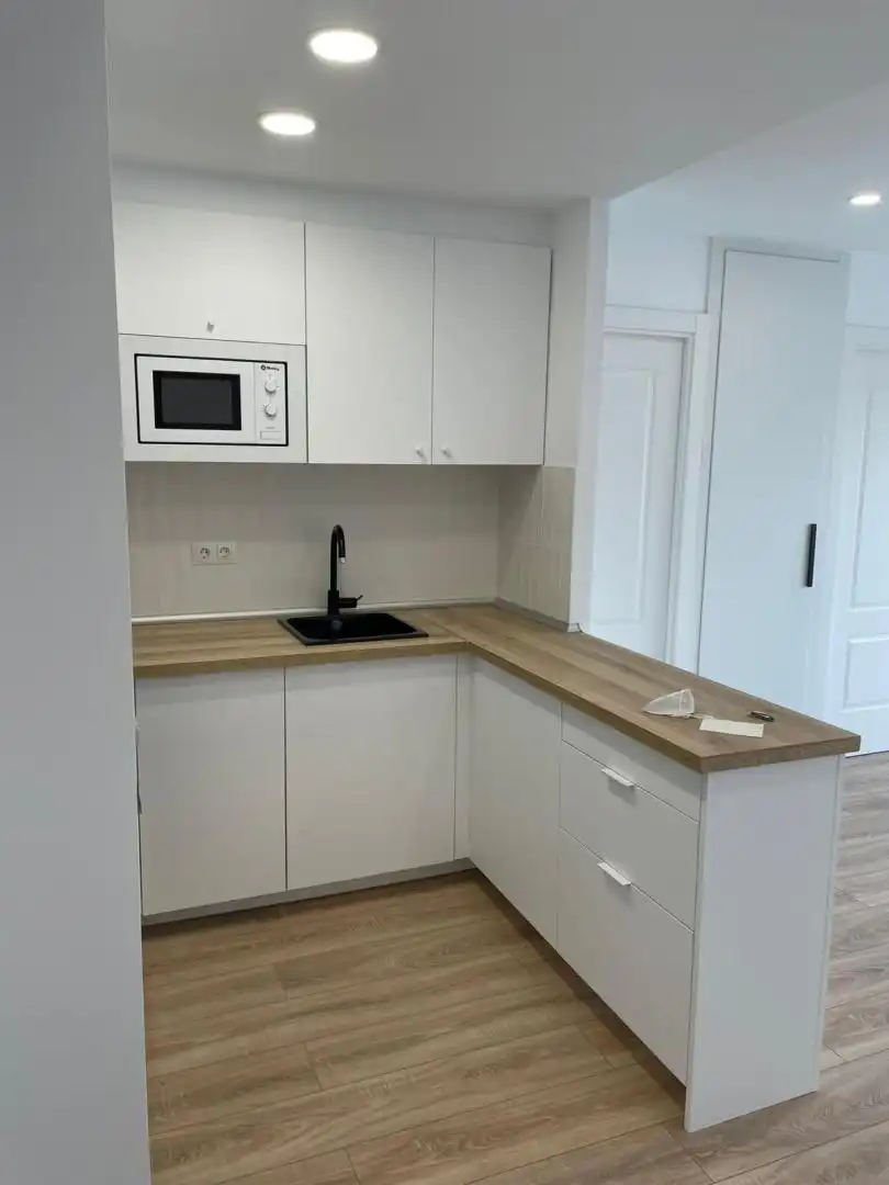 Piso en  Avenida de Alberto Alcocer 43 - Foto 5