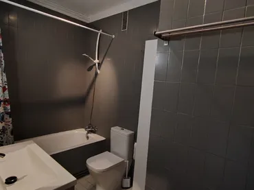 Piso en  Rúa Álvaro Cunqueiro 5 - Foto 4