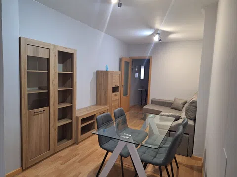 Piso en calle Independentzia, 26