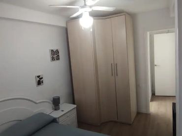 Piso en  Carrer de l'Illa de Gènova 4 - Foto 1