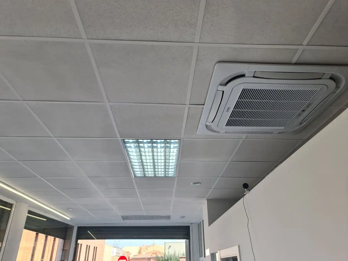 Local comercial en  Carrer Jacint Verdaguer 32 - Foto 52