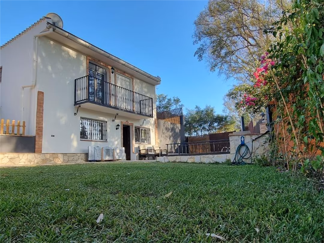 Chalet en  Avenida de las Palmas