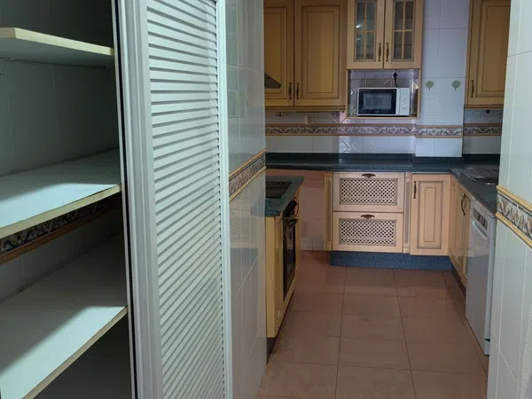 Piso en Calle Tarfia, 6, Reina Mercedes - Heliópolis - Foto 3