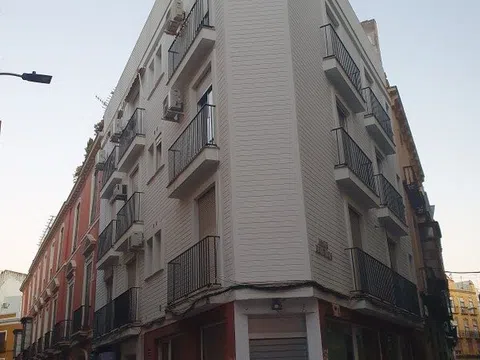 Estudio en calle Javier Lasso de la Vega, 12
