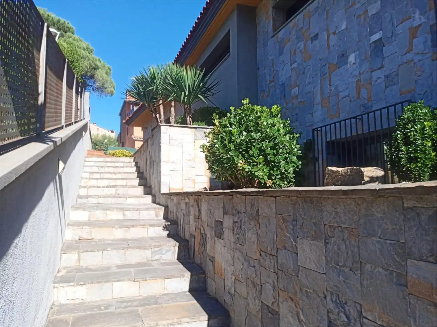 Chalet en  Carrer del Roure 18 - Foto 3