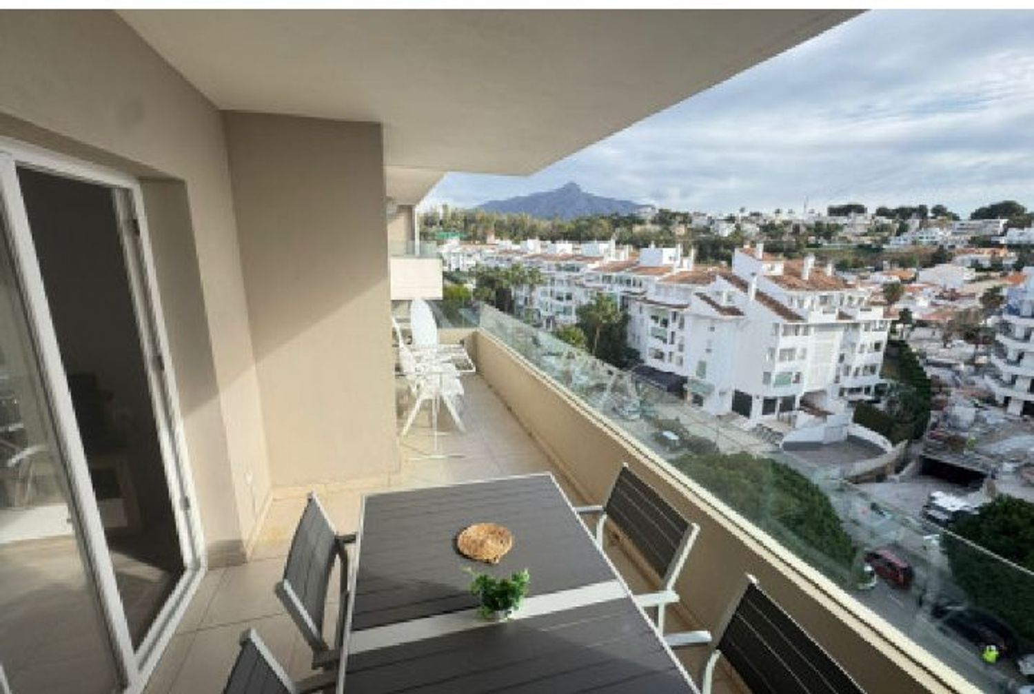 Piso en Calle Gonzalo Torrente Ballester, 55 - Foto 5