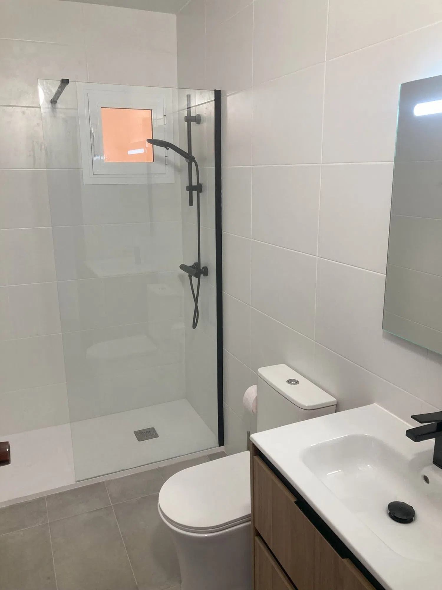 Chalet adosado en Barrio Cabo de las Huertas - Foto 8