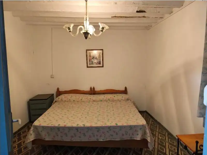 Casa adosada en  Calle de Navarra 13 - Foto 4