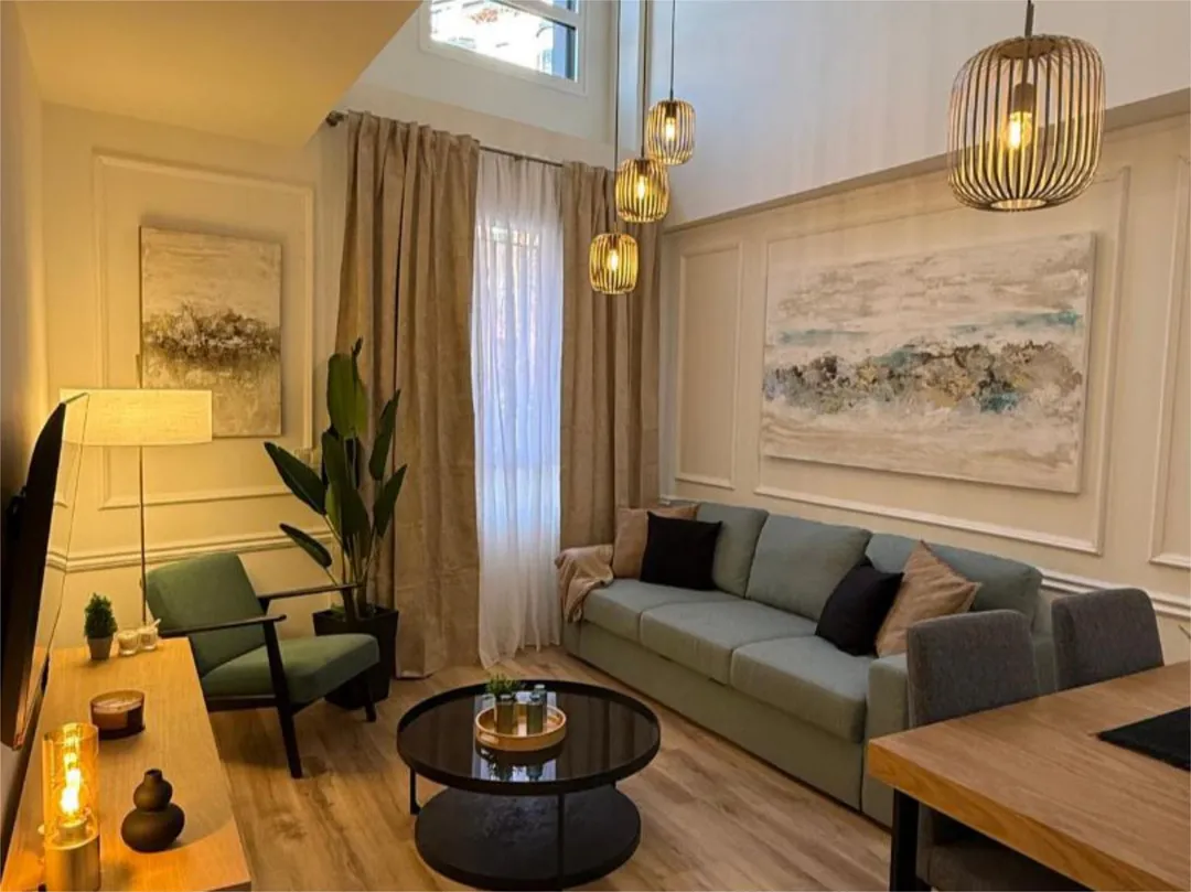 Piso en  Ronda de Segovia 15