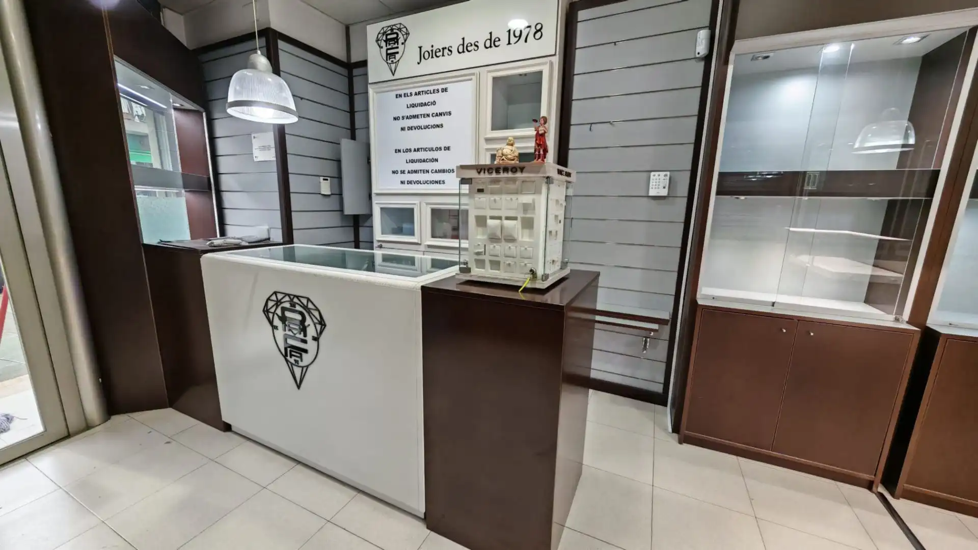 Local comercial en  RIERA 35 - Foto 8
