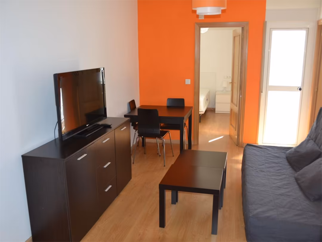 Piso en  Calle de Aceuchal 11 - Foto 5