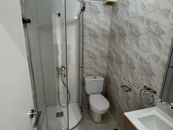Estudio en calle de Palomares, 25