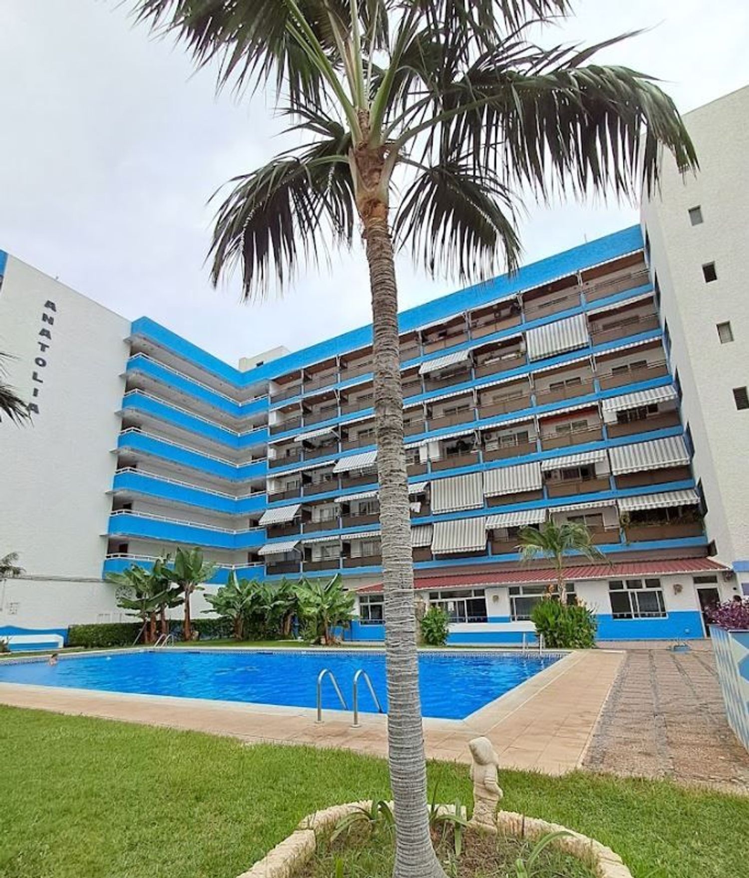 Estudio en Calle Hermanos Fernández Perdigón, 8 - Foto 3
