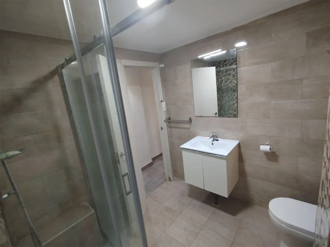 Piso en  Carrer Doctor Ferrán 100 - Foto 12