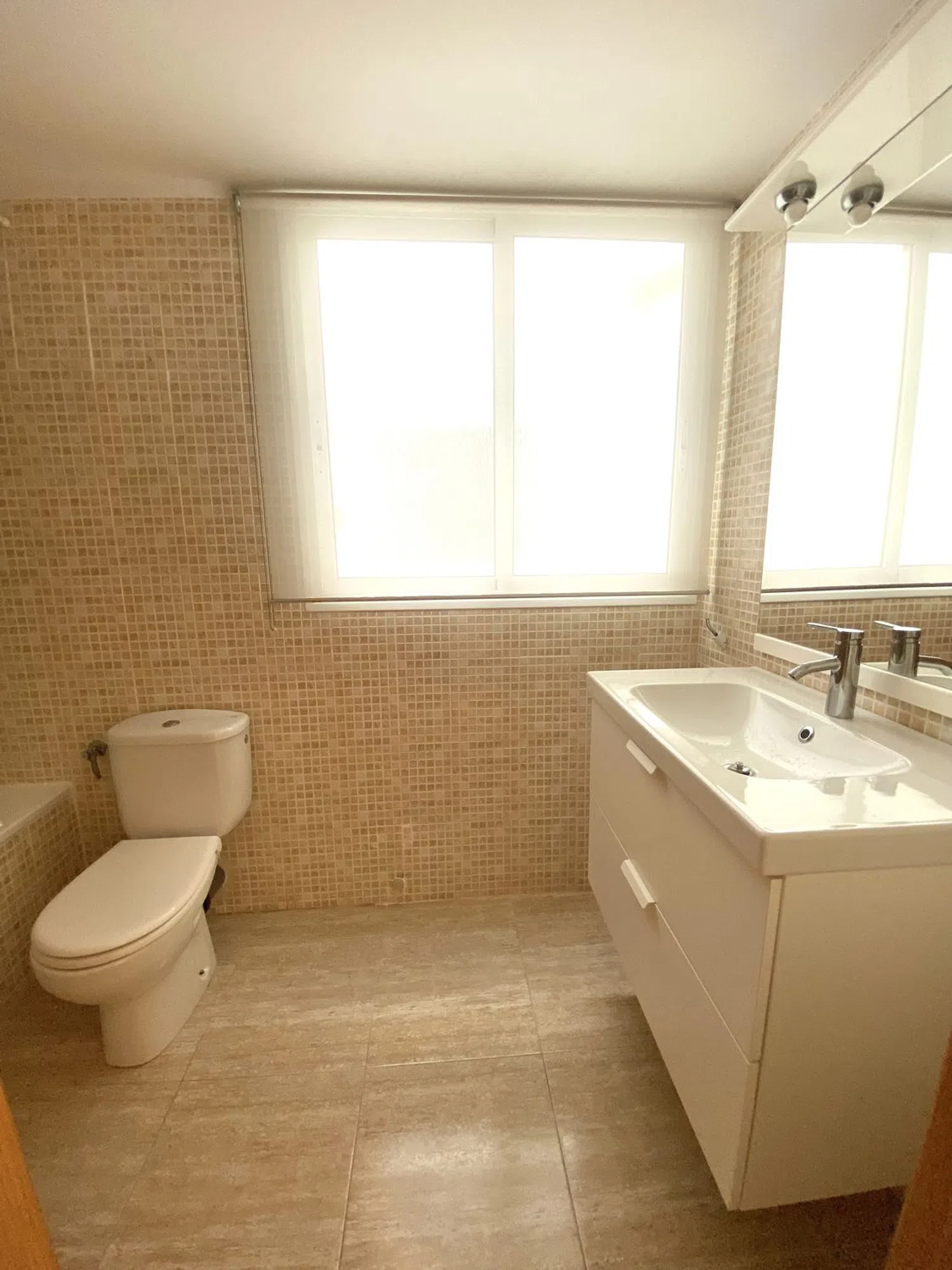 Piso en calle de Sant Jacint Castanyeda, 22 - Foto 7