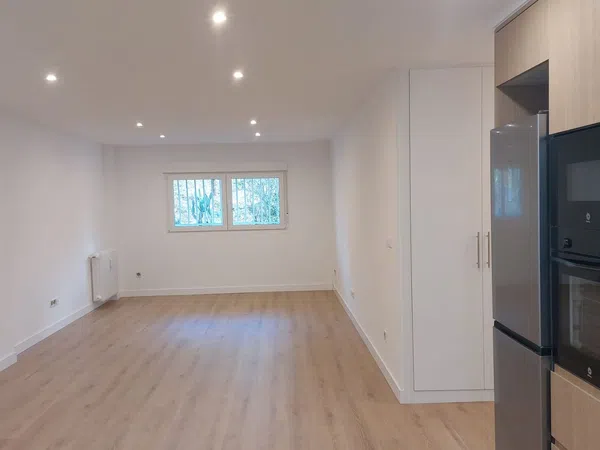 Piso en calle de Longares, 55