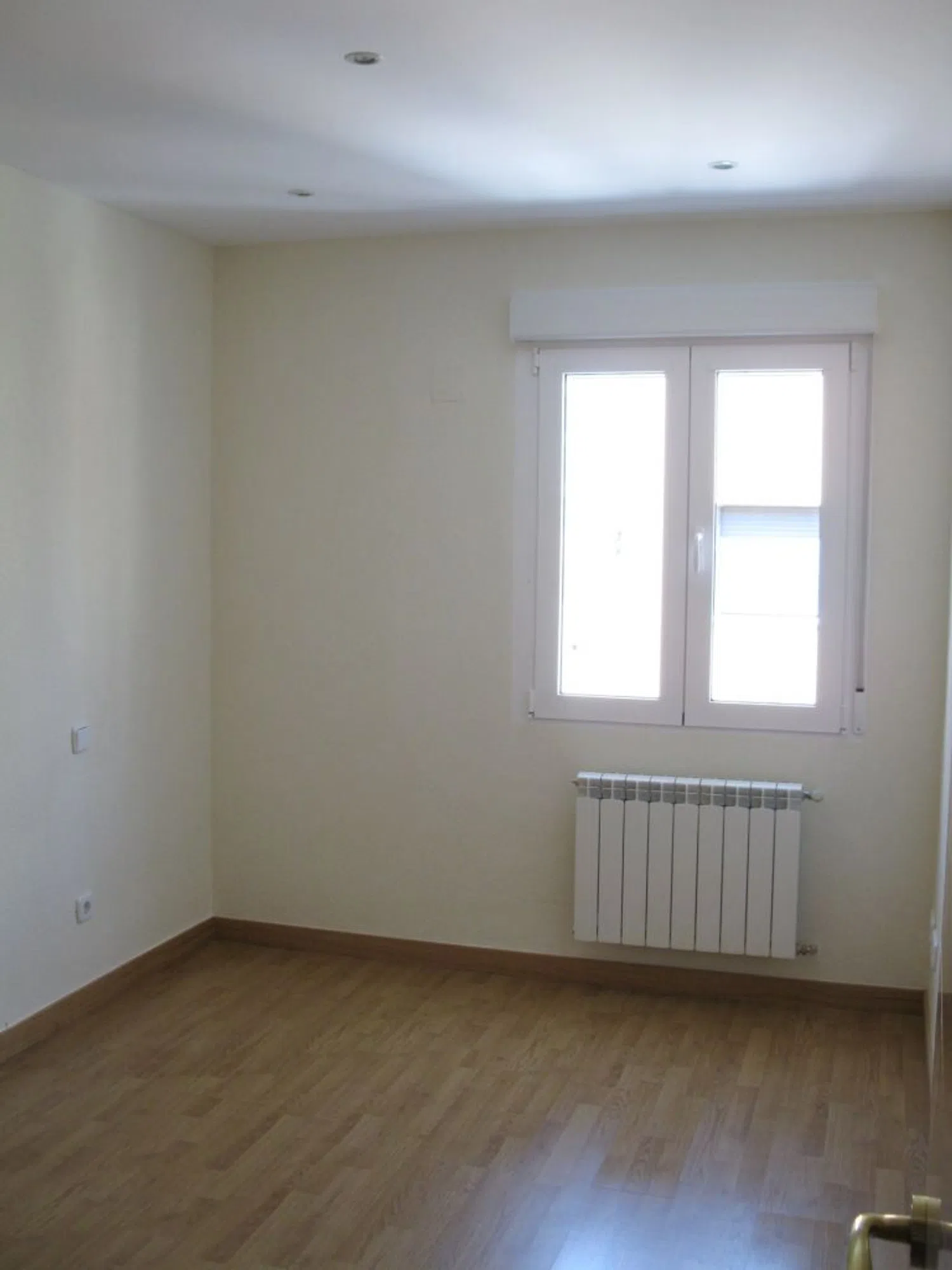 Piso en Barrio Valdeacederas - Foto 14