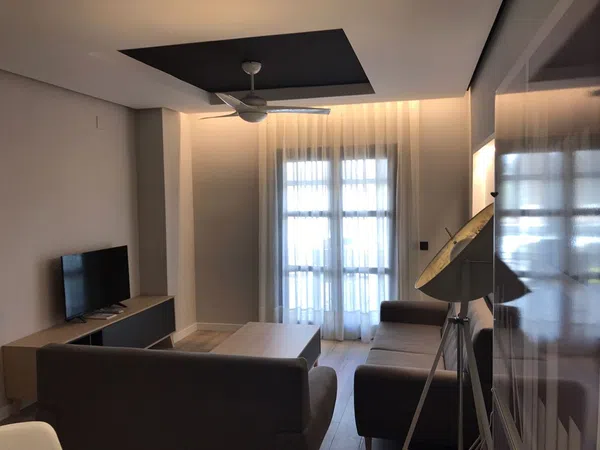 Estudio en calle Escuelas Pías, 1 b - Foto 5