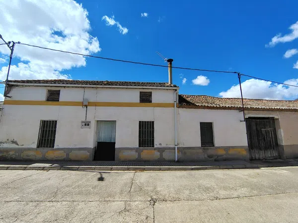 Casa de pueblo en Calle Real, 7 -10 - Foto 1