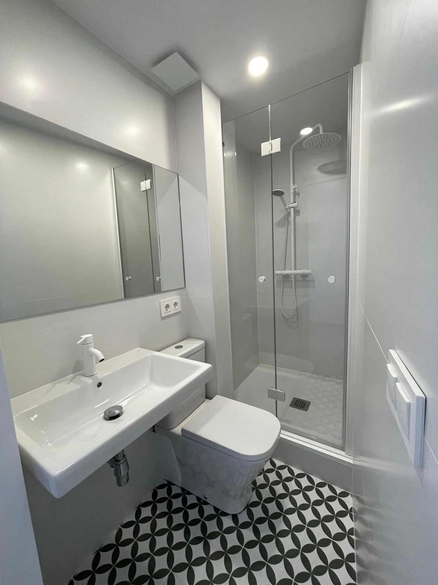 Piso en calle d'Enric Prat de la Riba, 201 - Foto 6