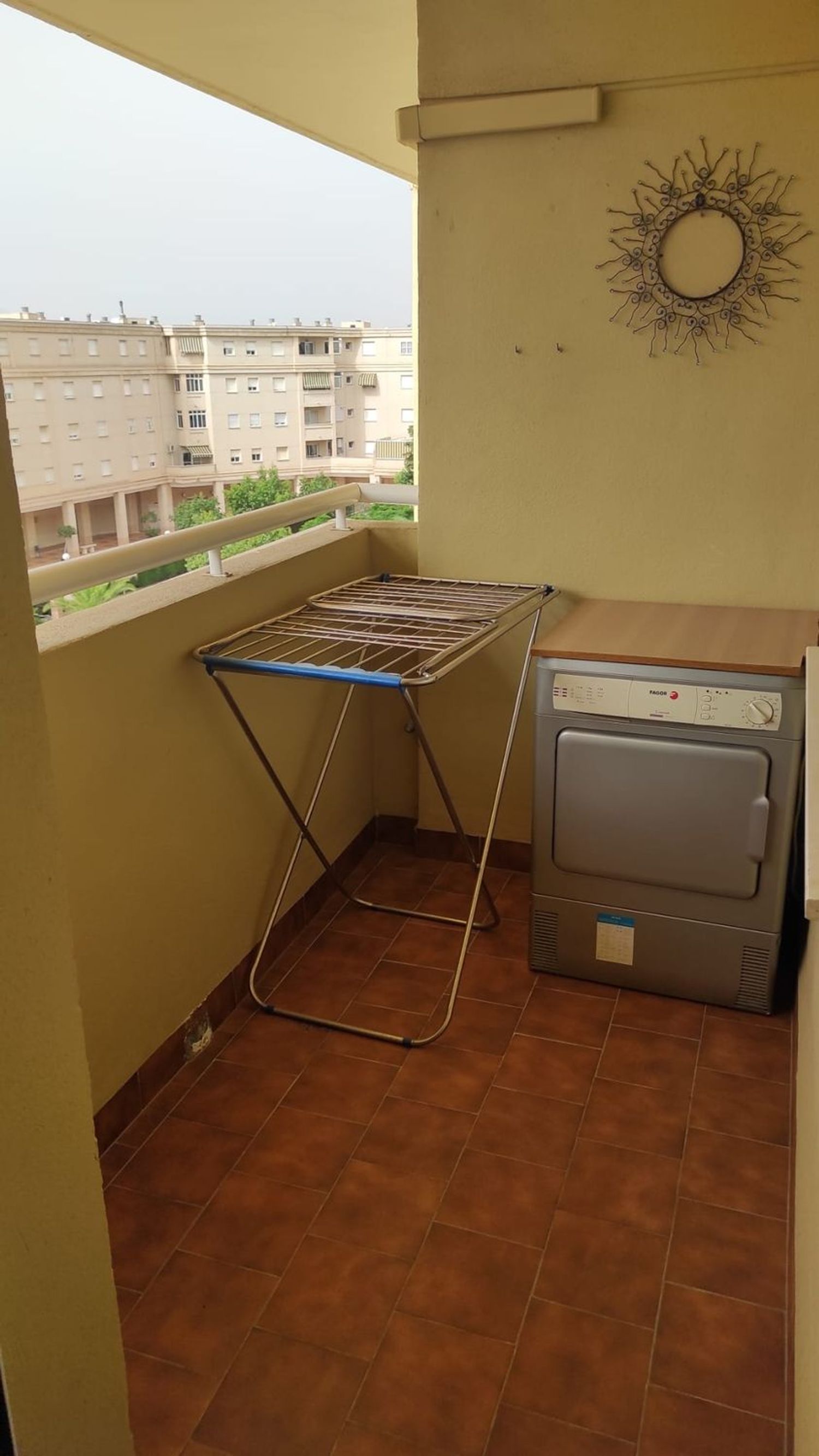 Piso en Calle Margarita Xirgu, 3, El Consul - El Romeral - Foto 12