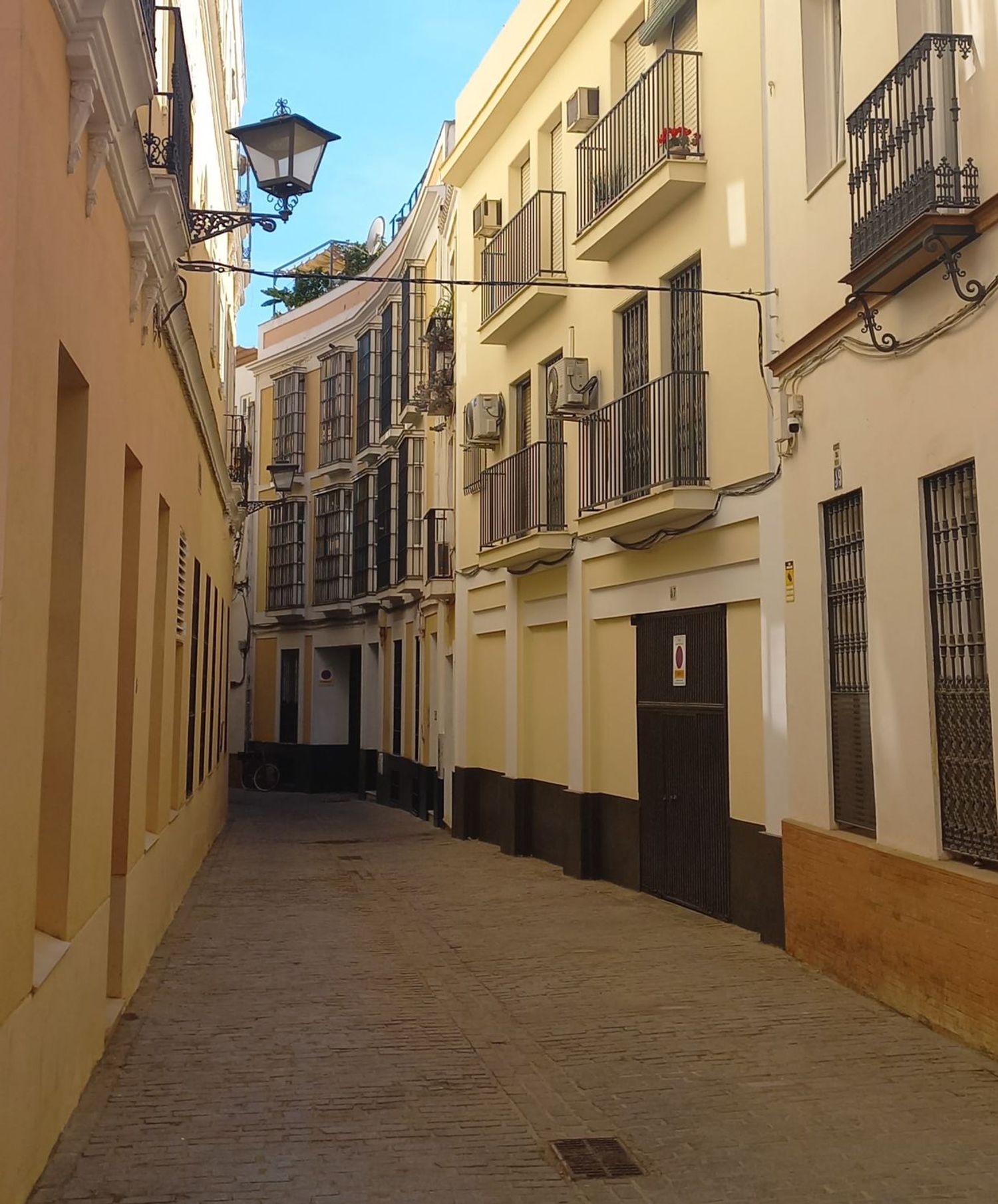 Piso en Calle Salinas, 21 - Foto 2