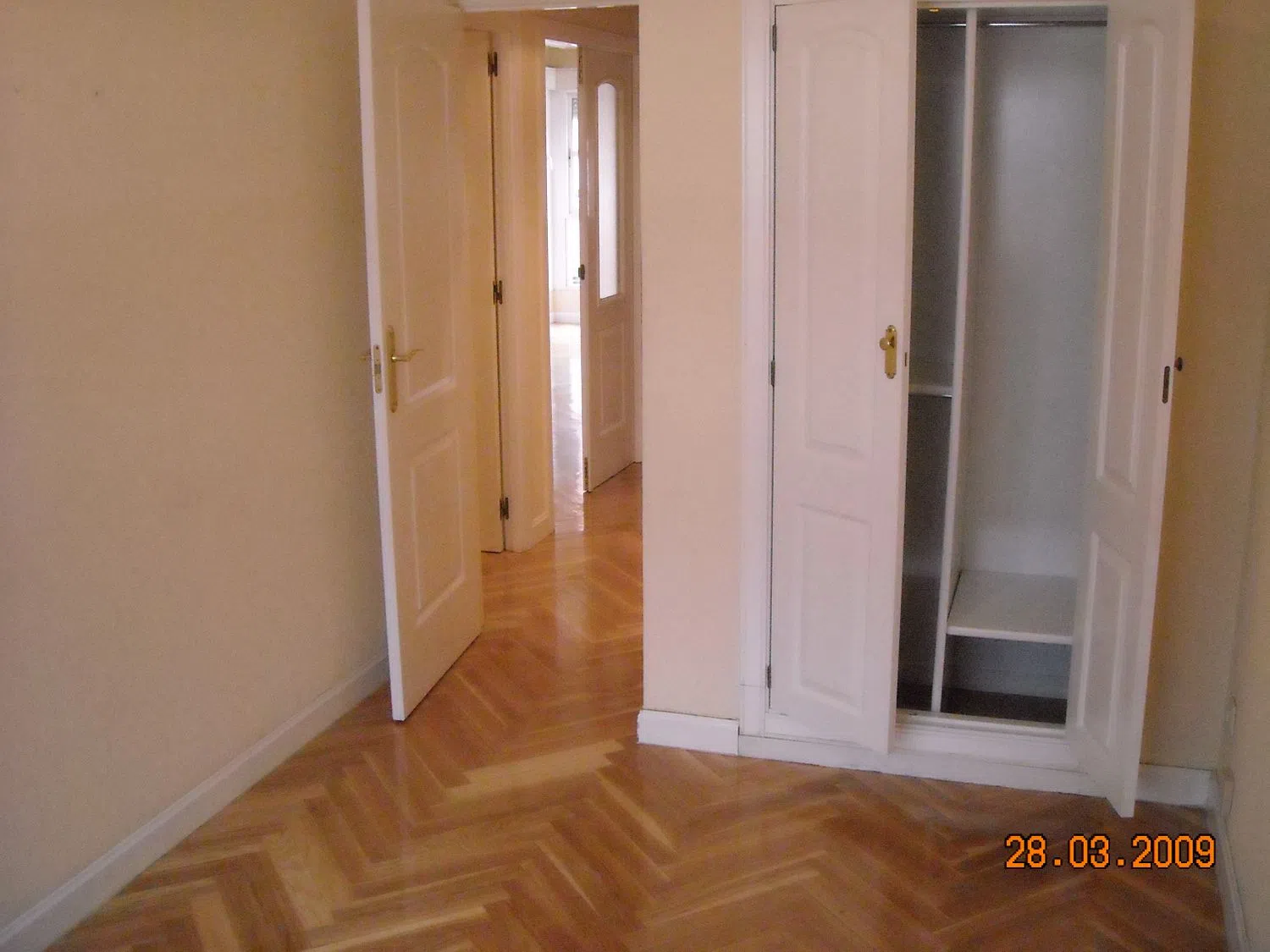 Piso en Barrio Tres Olivos - Valverde - Foto 15