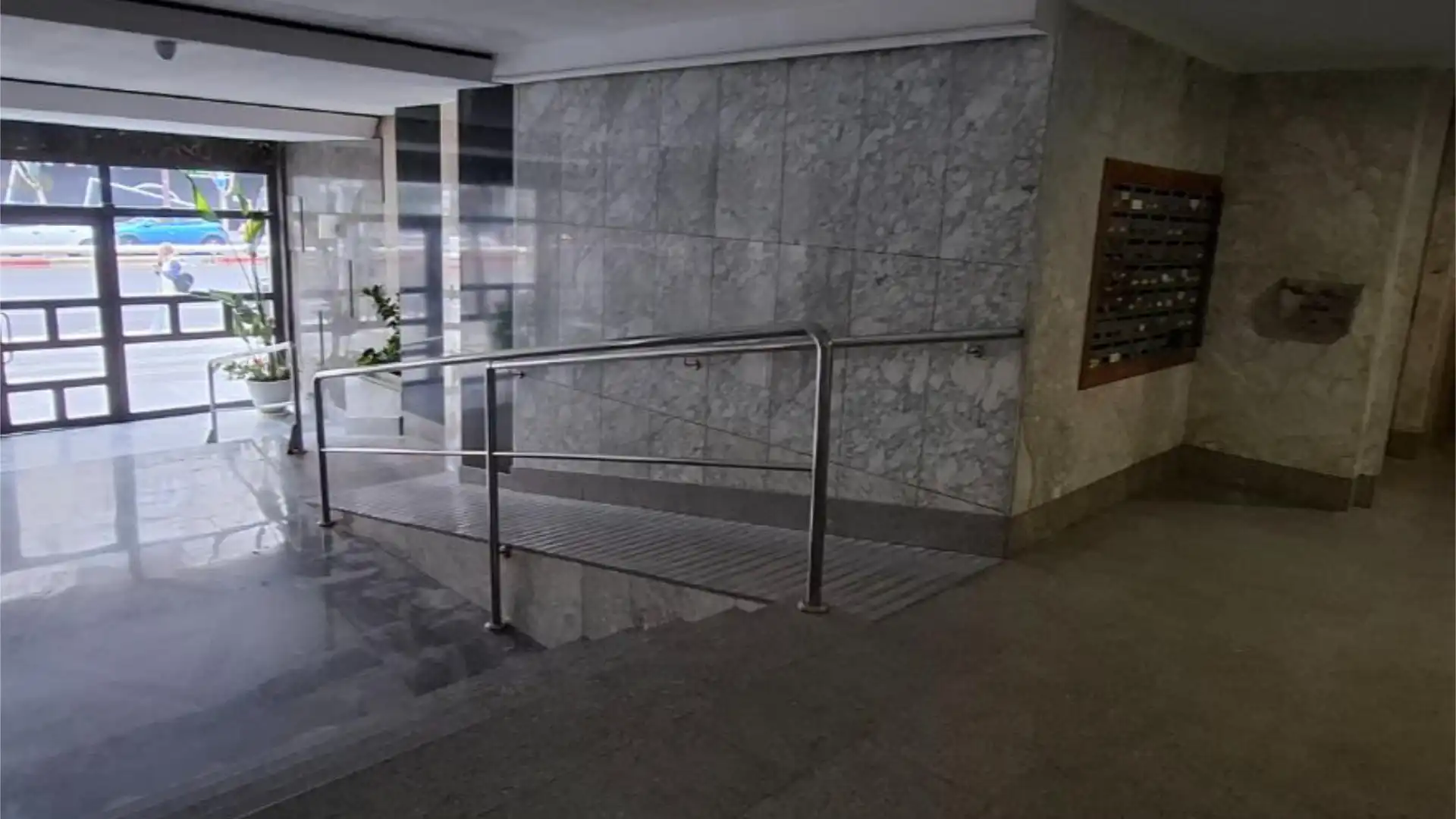 Piso en  Ronda Norte 16 - Foto 18