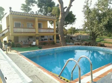 Casa adosada en cv32 V - Foto 1