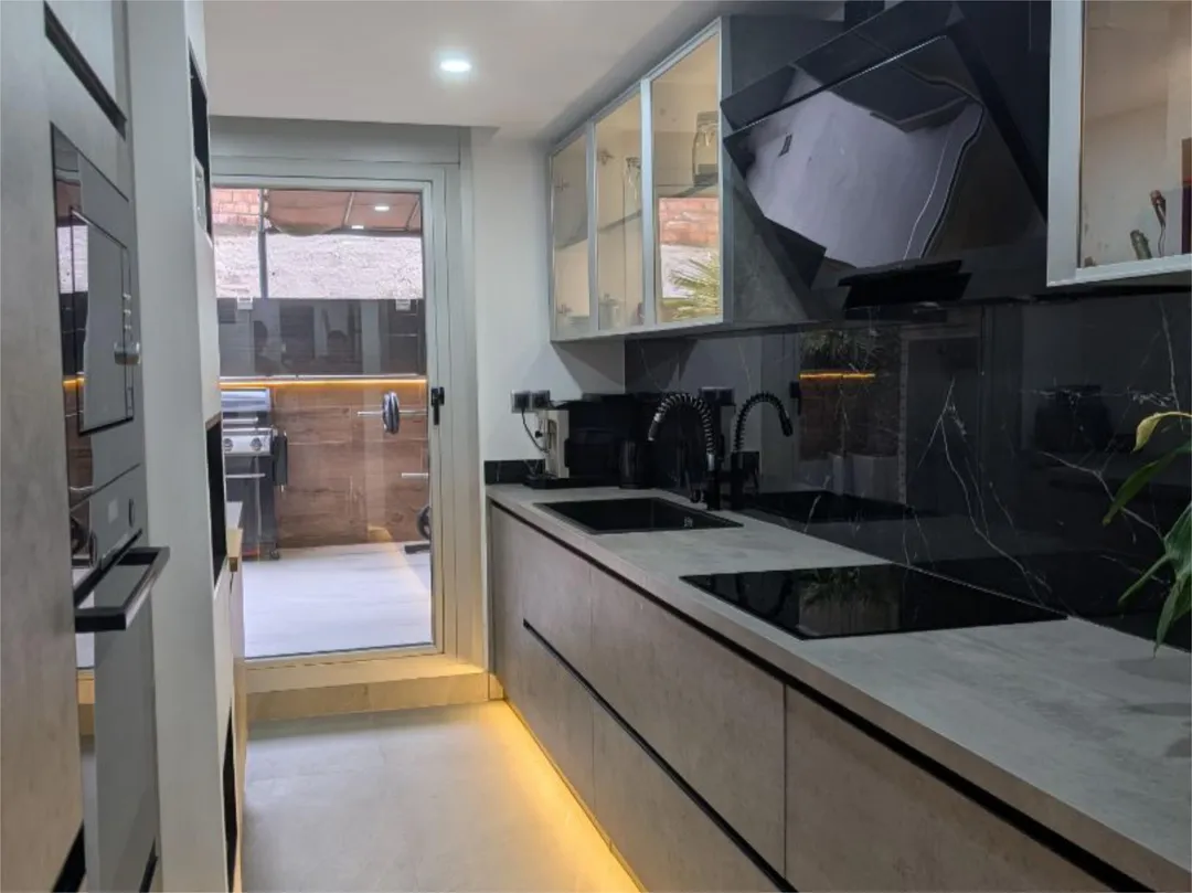 Piso en  Carrer de Miquel Martí i Pol 4 - Foto 9