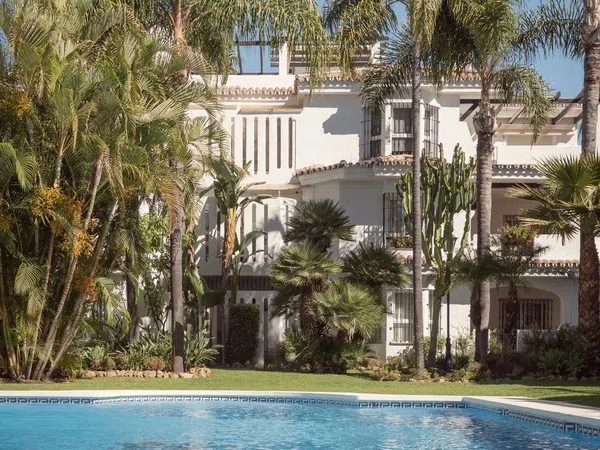 Piso en Urbanización Los Naranjos de Marbella, 61, La Dama de Noche-La Alzambra - Foto 17