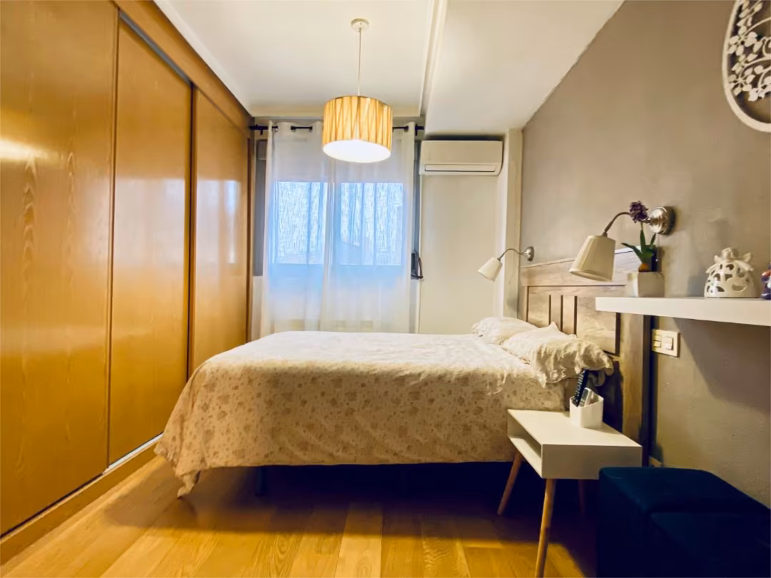 Piso en  Calle Leonor González 25 - Foto 6