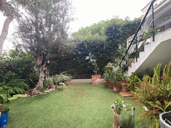 Chalet pareado en Calle Altos del Manantial, 2, El Manantial - Foto 1