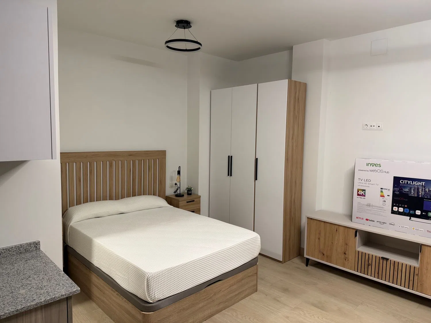 Estudio en calle Juan Gris, 12 - Foto 4