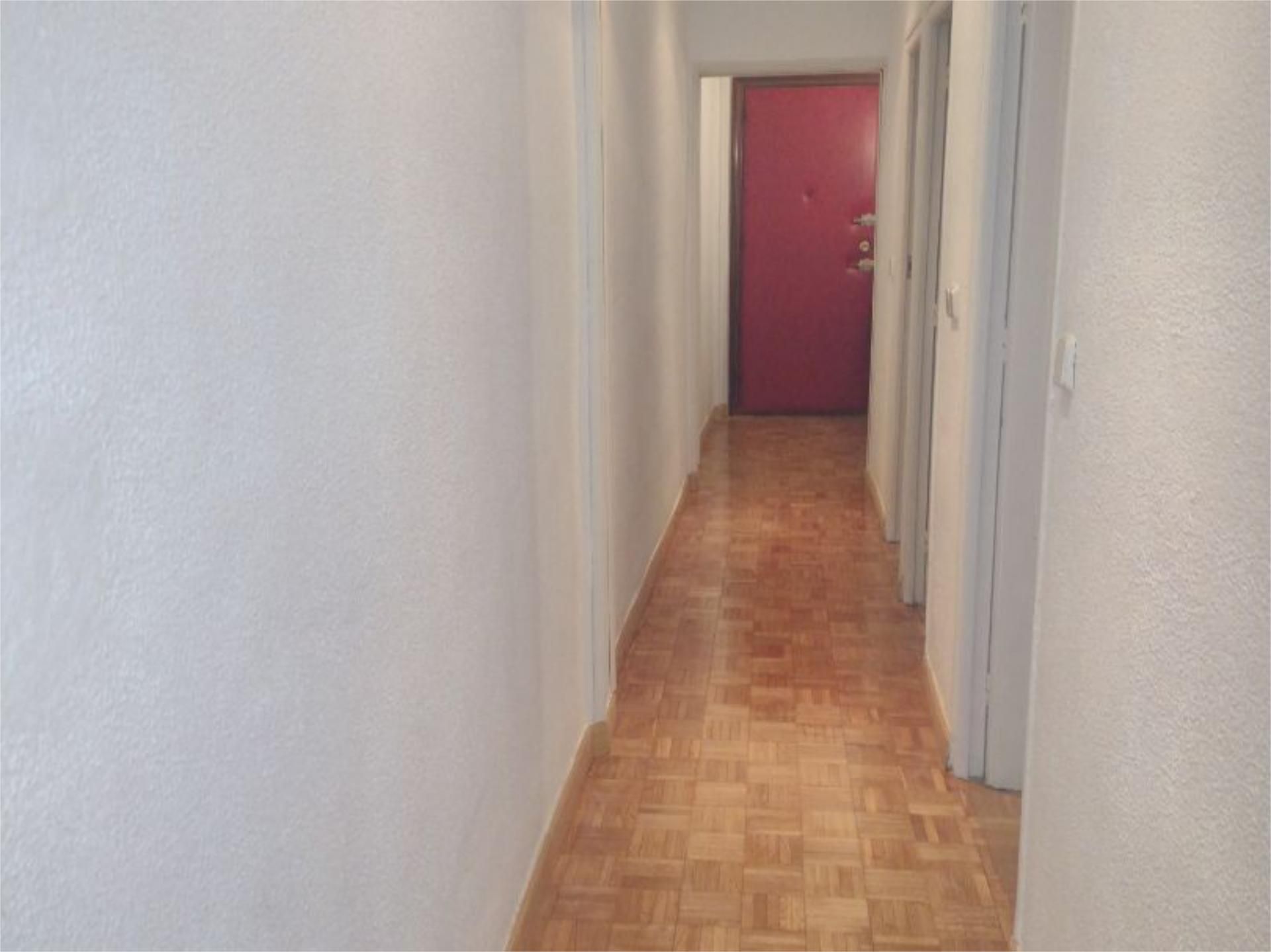 Piso en  Calle de Escosura 4 - Foto 2