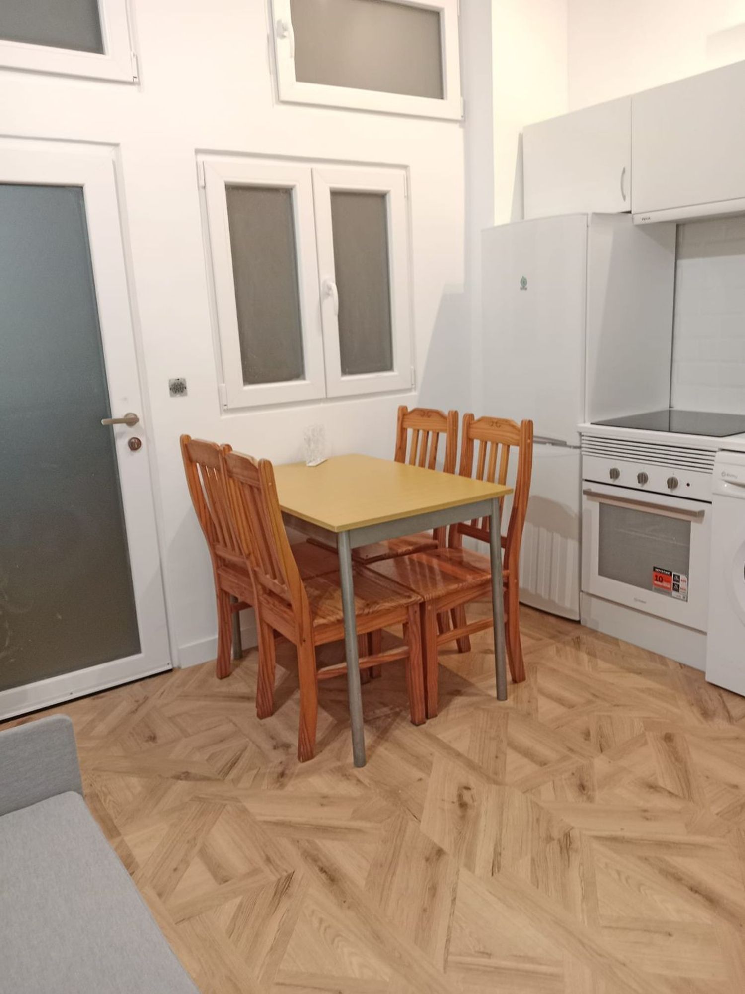 Piso en calle de Llorenç Salom, 11 - Foto 8