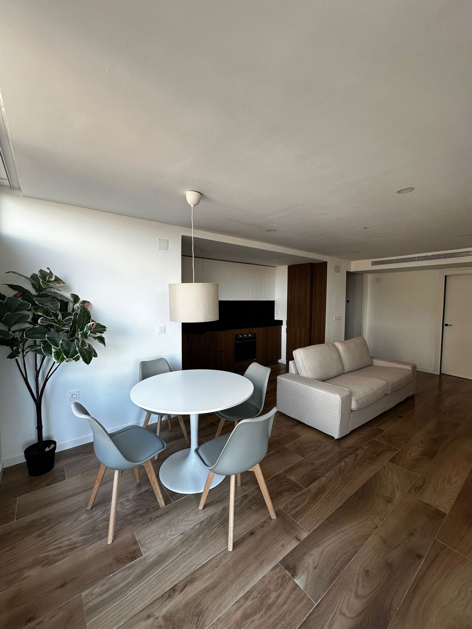 Piso en paseo Marqués de Corvera, 19