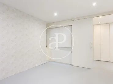 Piso en  Carrer d'Armando Palacio Valdés - Foto 8