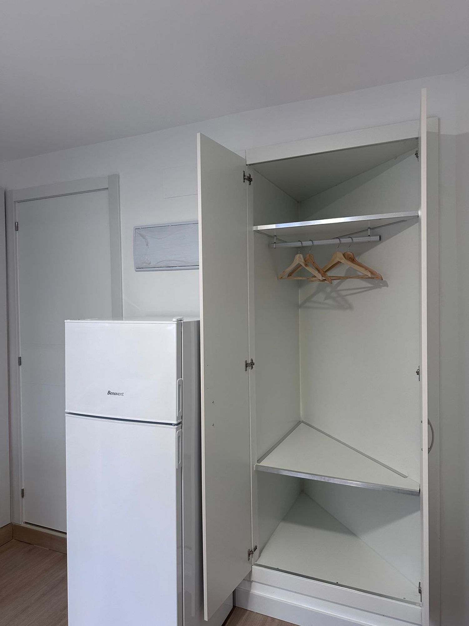 Estudio en calle de Juan Español, 46 - Foto 4