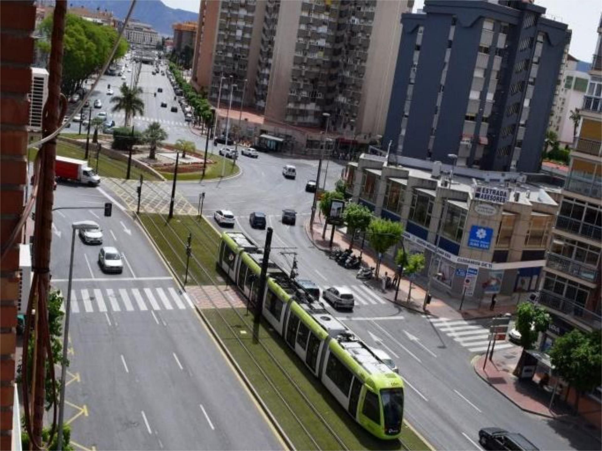 Piso en  Ronda de Levante 17