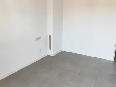 Piso en  Carrer de Granada - Foto 14