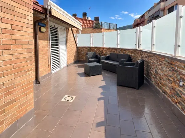 Dúplex en Calle de Josep Anselm Clavé, 42, Espai Tolra - Els Pedrissos - Can Carner - Foto 1