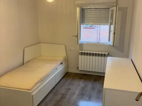 Piso en doctor espina, 27