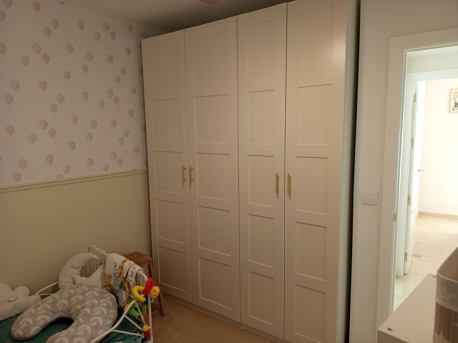 Piso en calle Escultor Freila Guevara, 14 - Foto 4