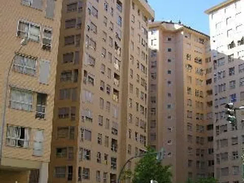 Piso en avenida de l'Escriptor Rafael Ferreres, 4