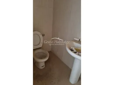 Local comercial en Badalona - Foto 2