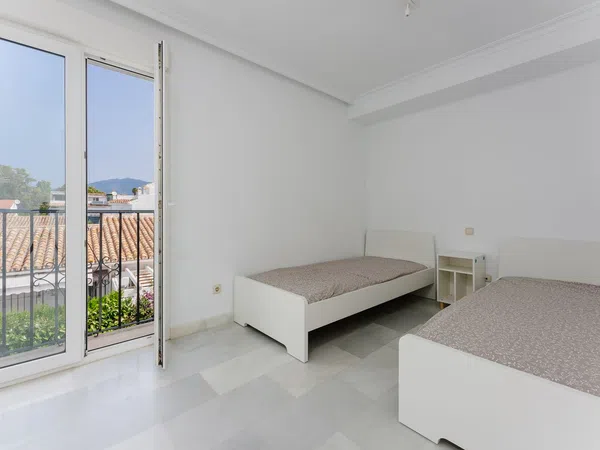 Chalet adosado en avenida Jábega, 27 - Foto 11