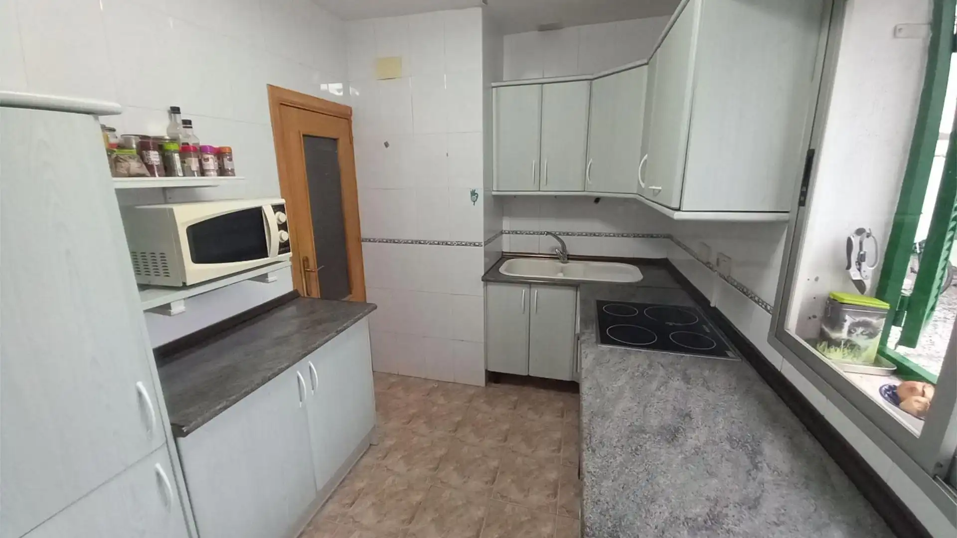 Casa adosada en  Calle Antonio Machado 35 - Foto 6