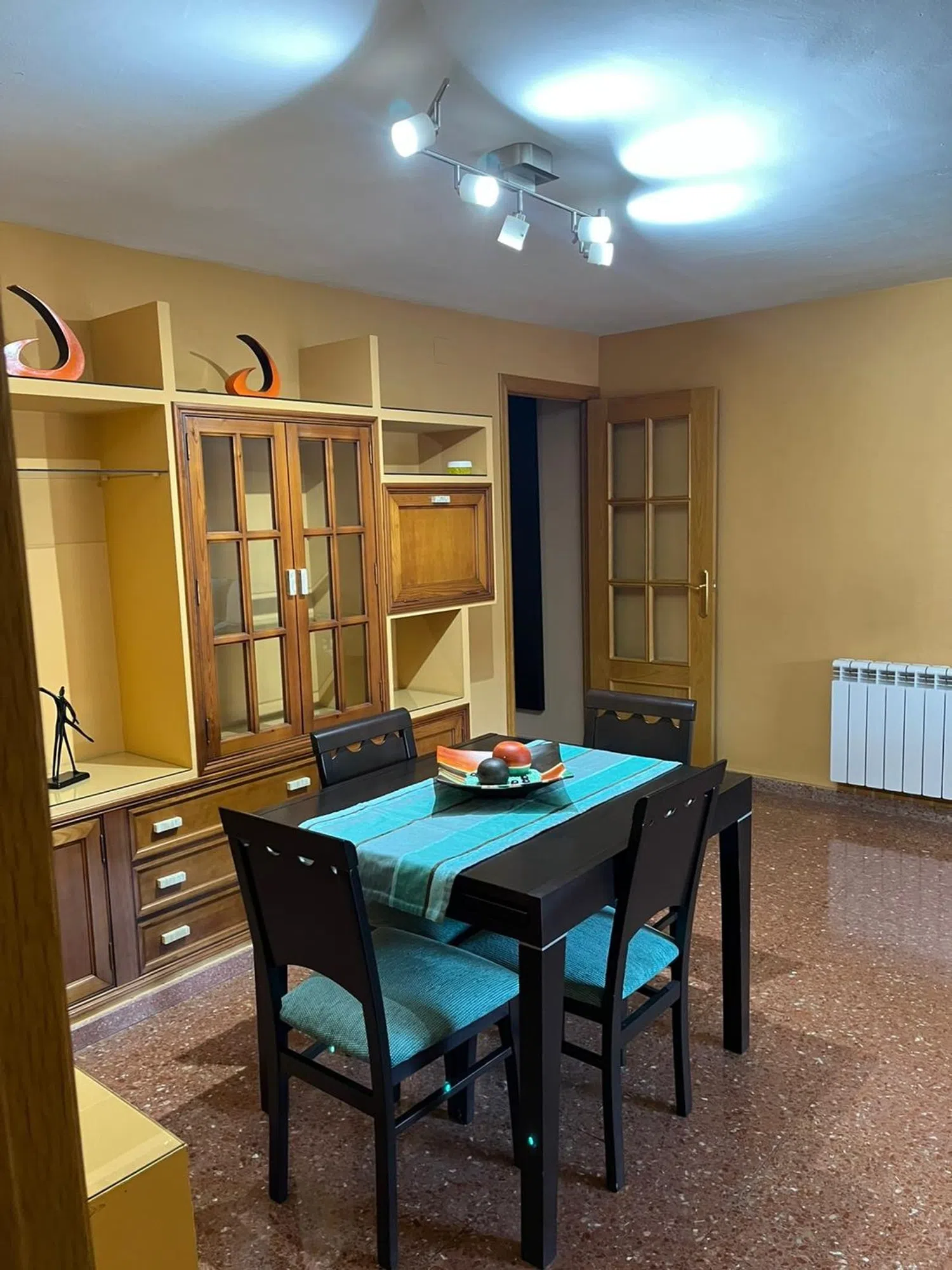 Piso en avenida de la Paz, 2